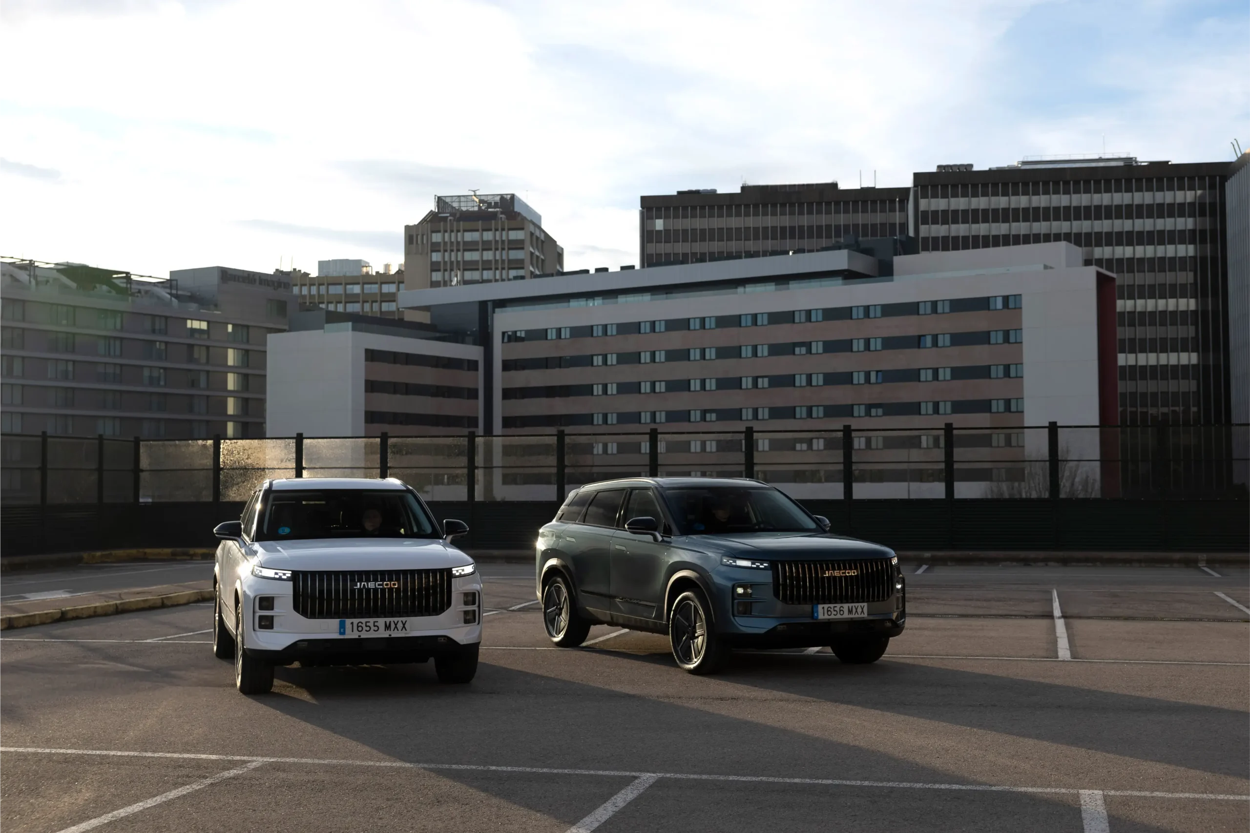 El coche que te escucha y te entiende: OMODA & JAECOO eleva la experiencia de conducción con el asistente de voz inteligente