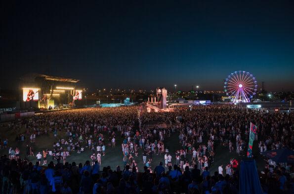 ¿Una flota de JAECOO 7 SHS para alimentar de energía un escenario del Mad Cool Festival?